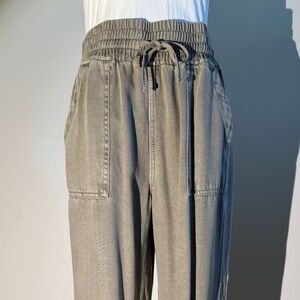 Dear John, Joggers, Sage, Size S